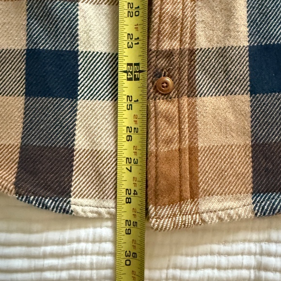 Outerknown Blanket Shirt in Sandy Montana Plaid (Men's Size XS) - Picture 11 of 11